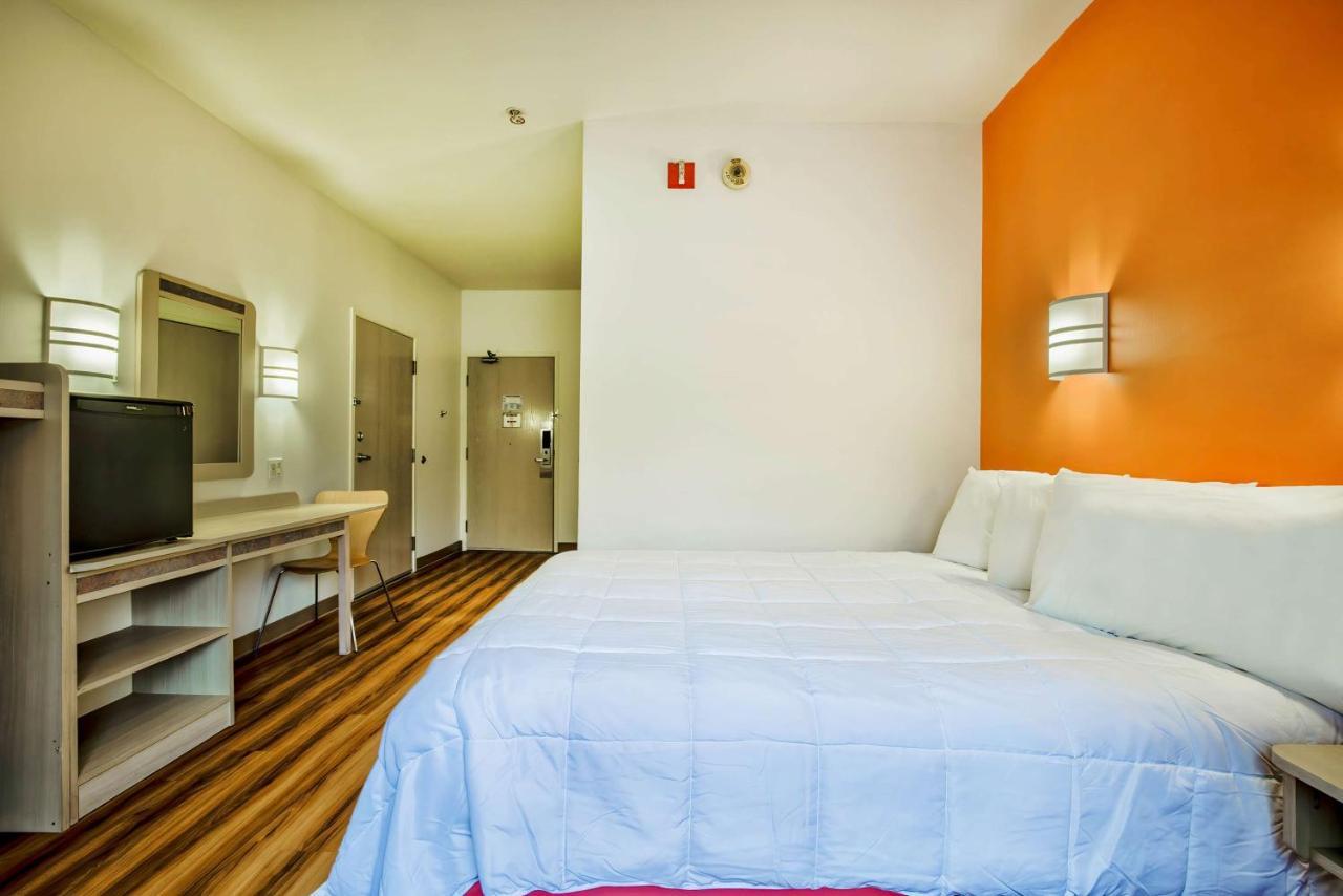 Motel 6-Burlington, On - Toronto West - Oakville Bagian luar foto