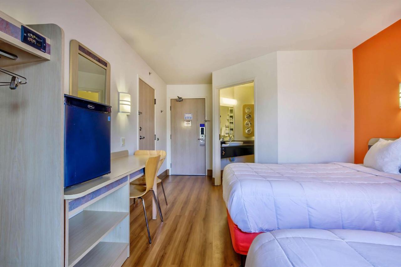 Motel 6-Burlington, On - Toronto West - Oakville Bagian luar foto